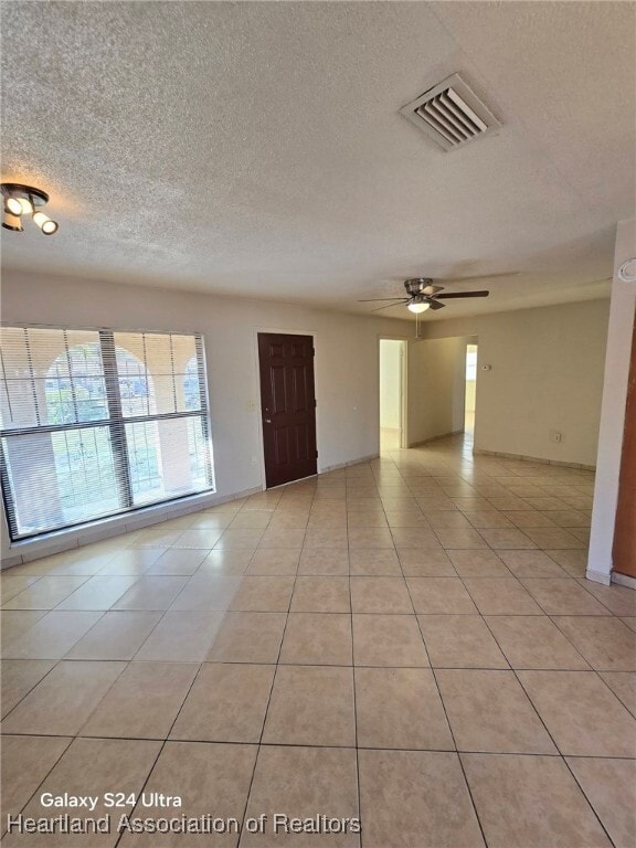 Foto del edificio - 309 Sparrow Ave