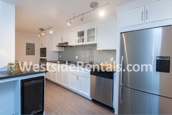 Primary Photo - 131 S Maple Dr
