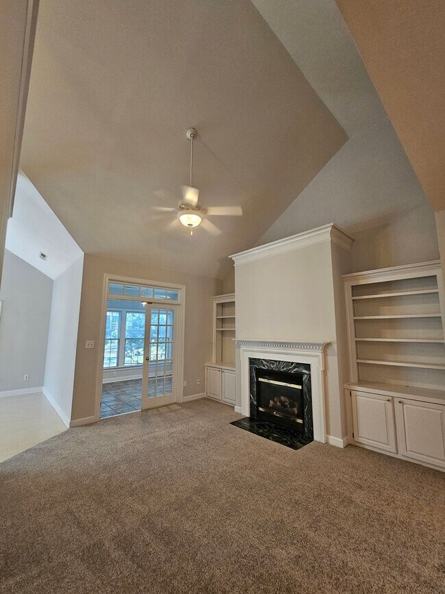 Foto del edificio - 104 Beeley Ct
