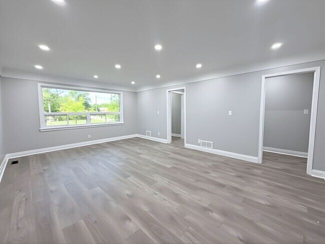 Photo du bâtiment - 20 W 4th St