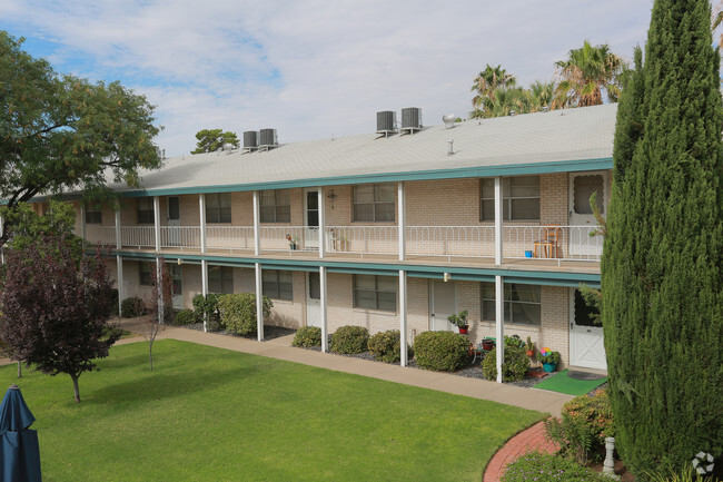 Edgemere Apartments