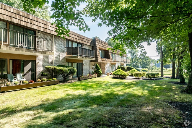 Foto del edificio - The Heritage at White Pond