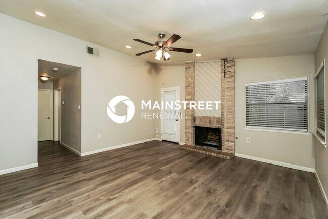 Foto del edificio - 3 Bedroom Pet-Friendly Home in SAN ANTONIO, TX with Main Street Renewal