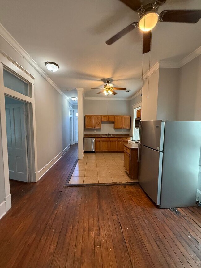 Foto del edificio - Charming 2-Bedroom Downtown Savannah Home
