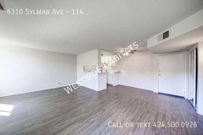 Foto del edificio - 6310 Sylmar Ave