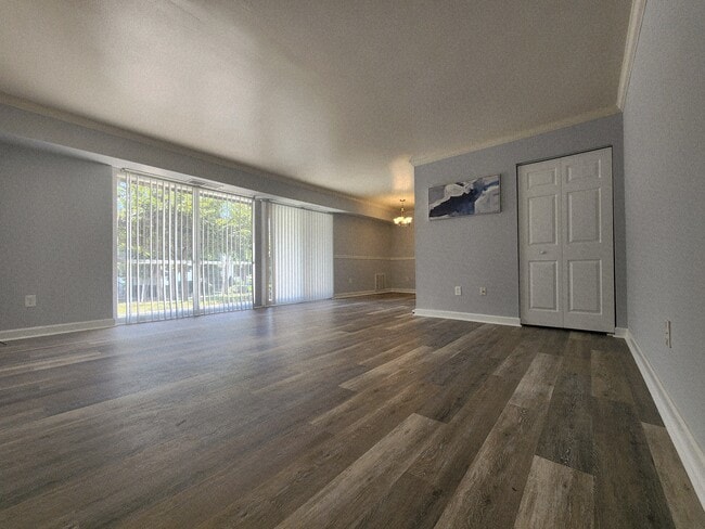 Building Photo - 3124 Brinkley Rd