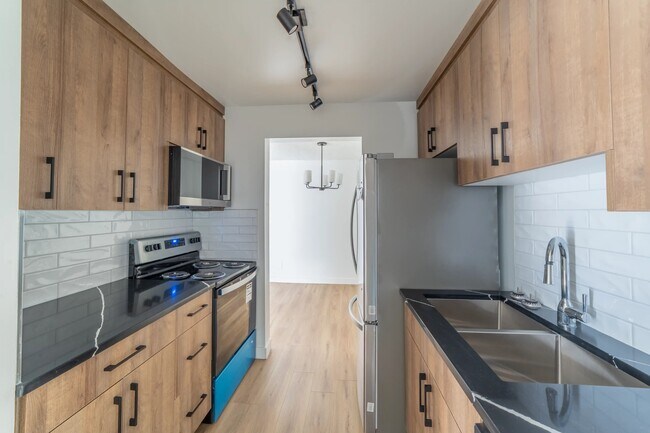Photo du bâtiment - Huntington Townhomes