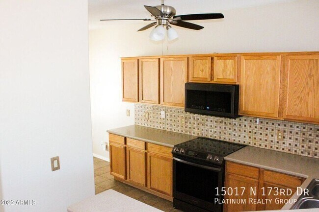 Building Photo - 15017 N 173rd Dr