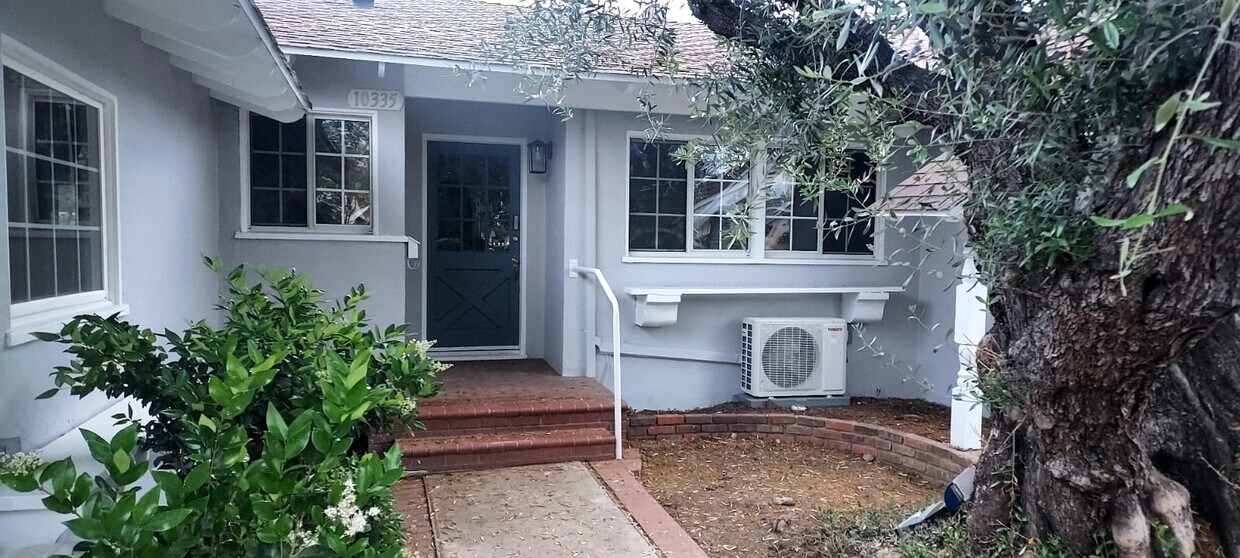 Foto principal - 10335 Wish Ave