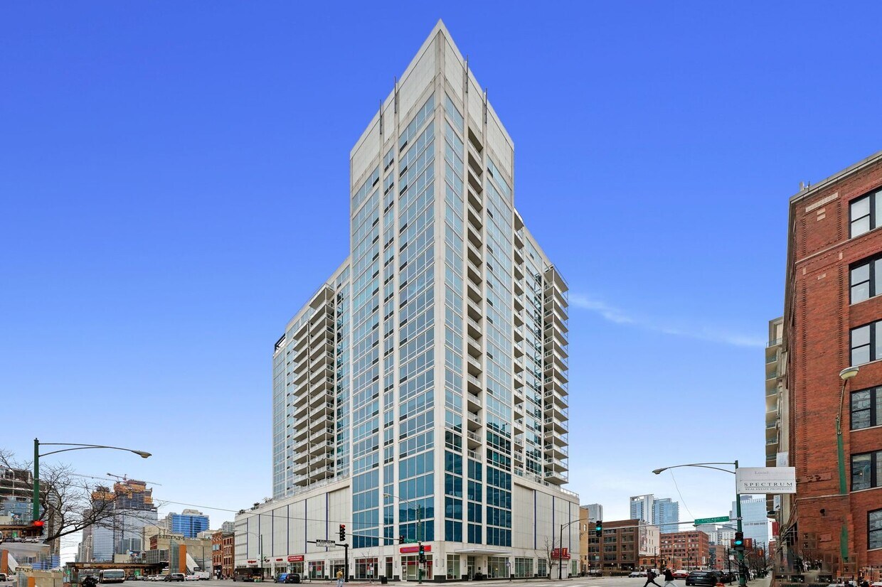 Foto principal - 757 N Orleans St