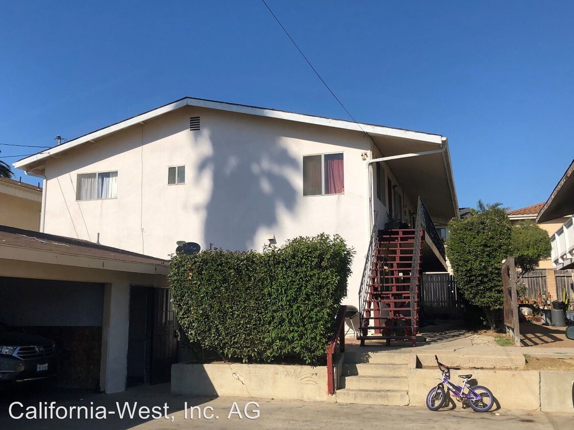 Foto principal - 857 Manhattan Ave