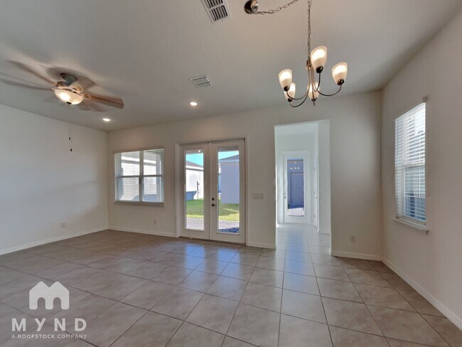 Foto del edificio - 792 MIDDLETON ST