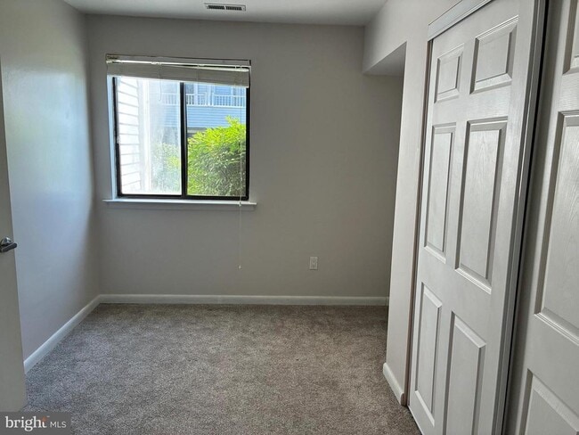 Building Photo - 3101 Sherry Ct