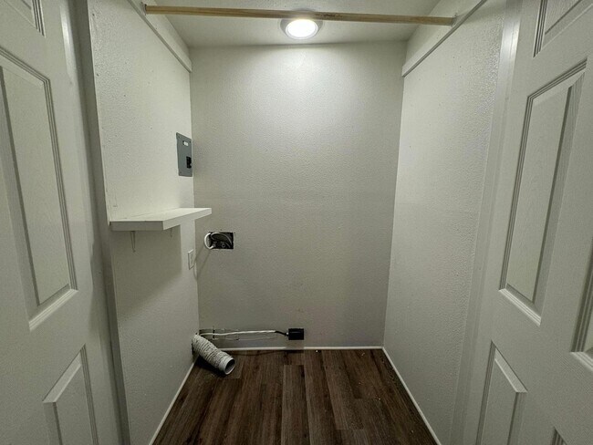 Foto del edificio - Spacious, remodeled 4 Bed, 2 Bath Home in Lubbock, TX