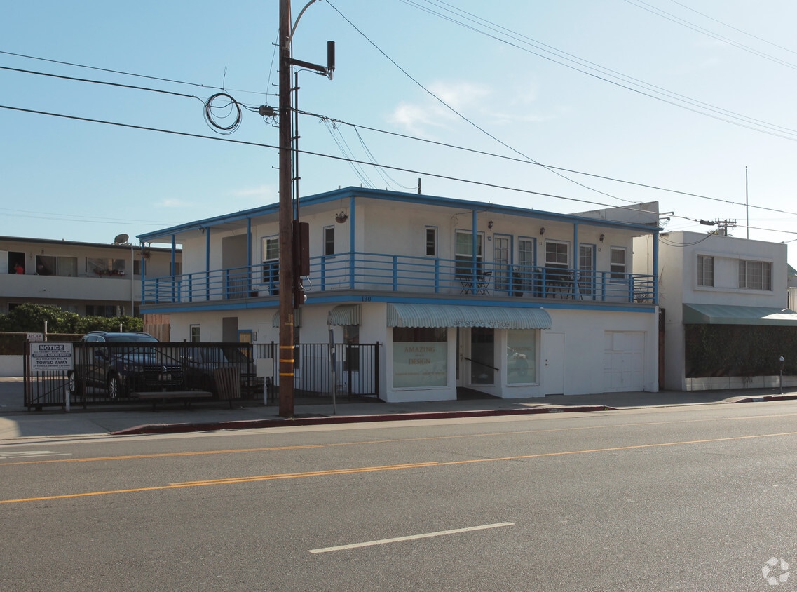 Primary Photo - 130 W Channel Rd