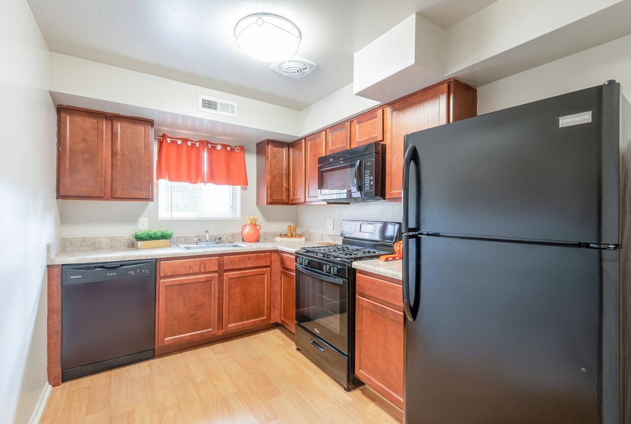 Milbrook Park Apartments 6808 Milbrook Park Dr Baltimore, MD