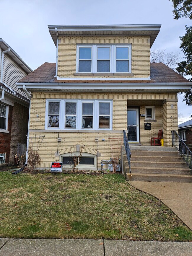 Building Photo - 4430 N Monitor Ave