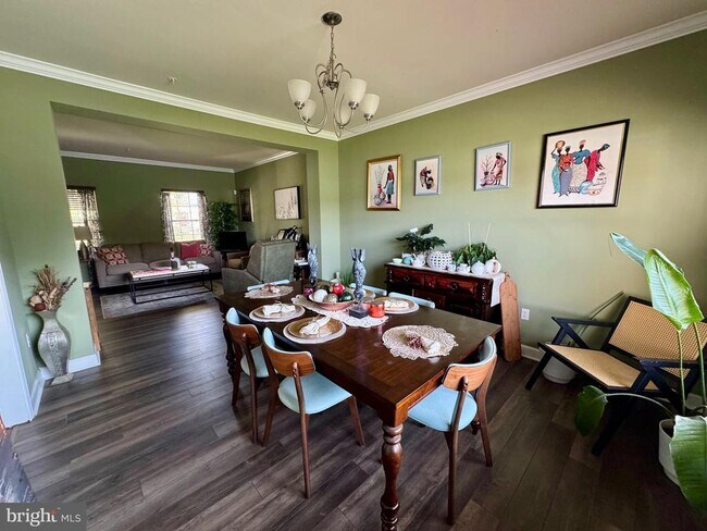 Foto del edificio - 220 Fountain Ln