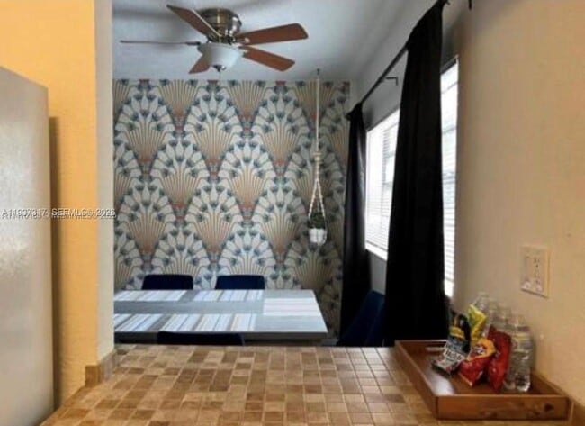 Building Photo - 1542 NW 35th St