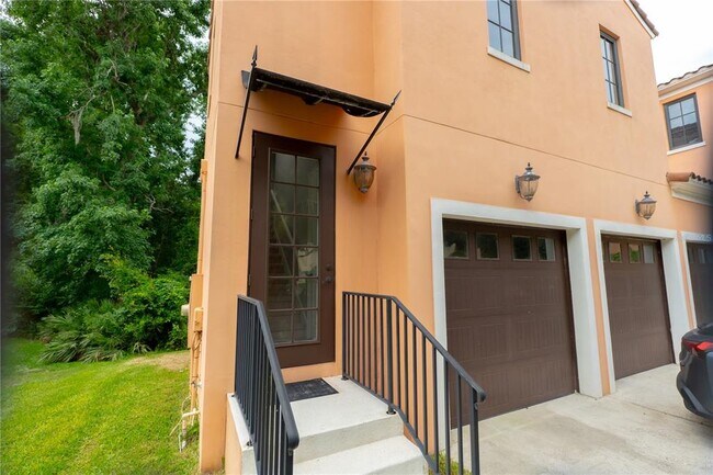 Foto del edificio - 1451 Stickley Ave