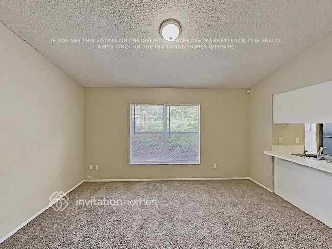 Foto del edificio - 1551 Woodwind Dr