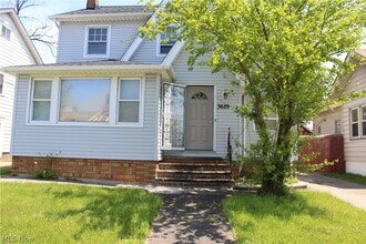 Building Photo - 3629 W 130th St