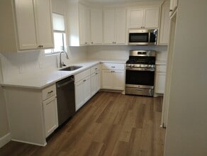 Building Photo - 1407 Miami Dr