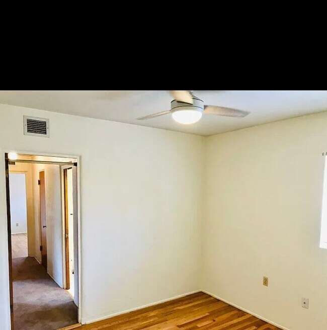 Building Photo - Nice 3 bedroom 2 bath in heights