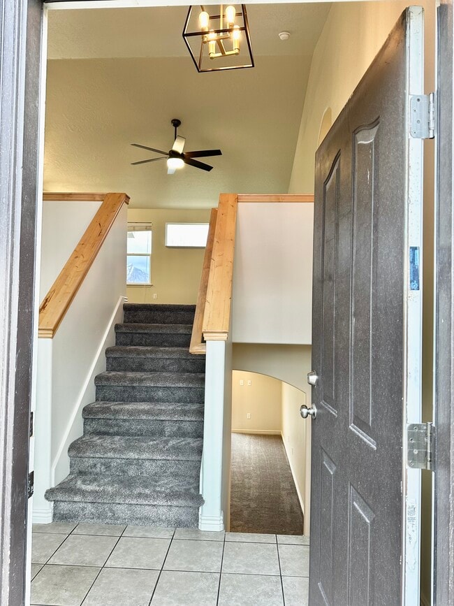 Building Photo - 1186 N 3020 W