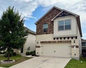 Building Photo - 14004 Hedera Dr