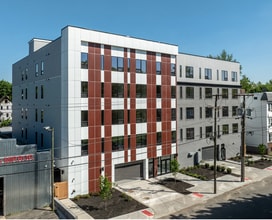 Building Photo - 124-130 Ellis Ave