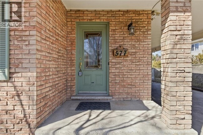 Building Photo - 577 Tuscarora Dr