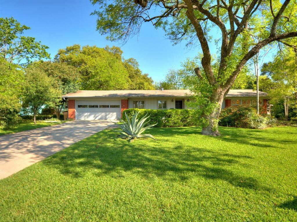 Foto principal - 2600 Twin Oaks Dr