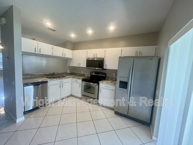 Building Photo - 12356 Berkeley Square Dr