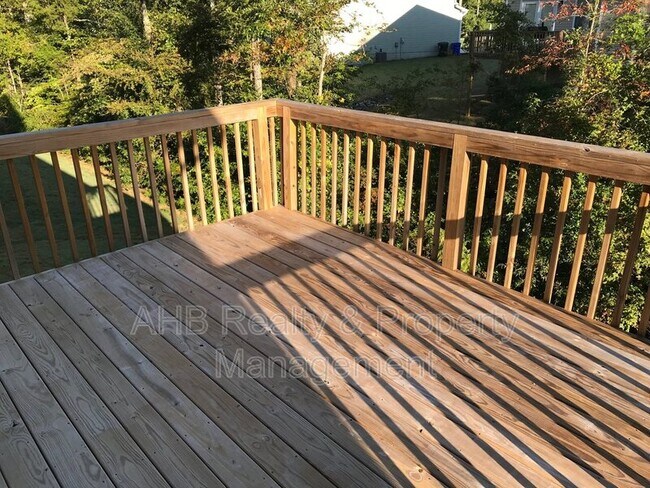 Building Photo - 850 Longleaf Pine Pl