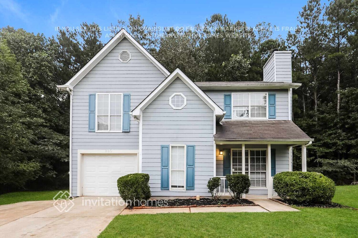 Foto principal - 220 Rosewood Dr