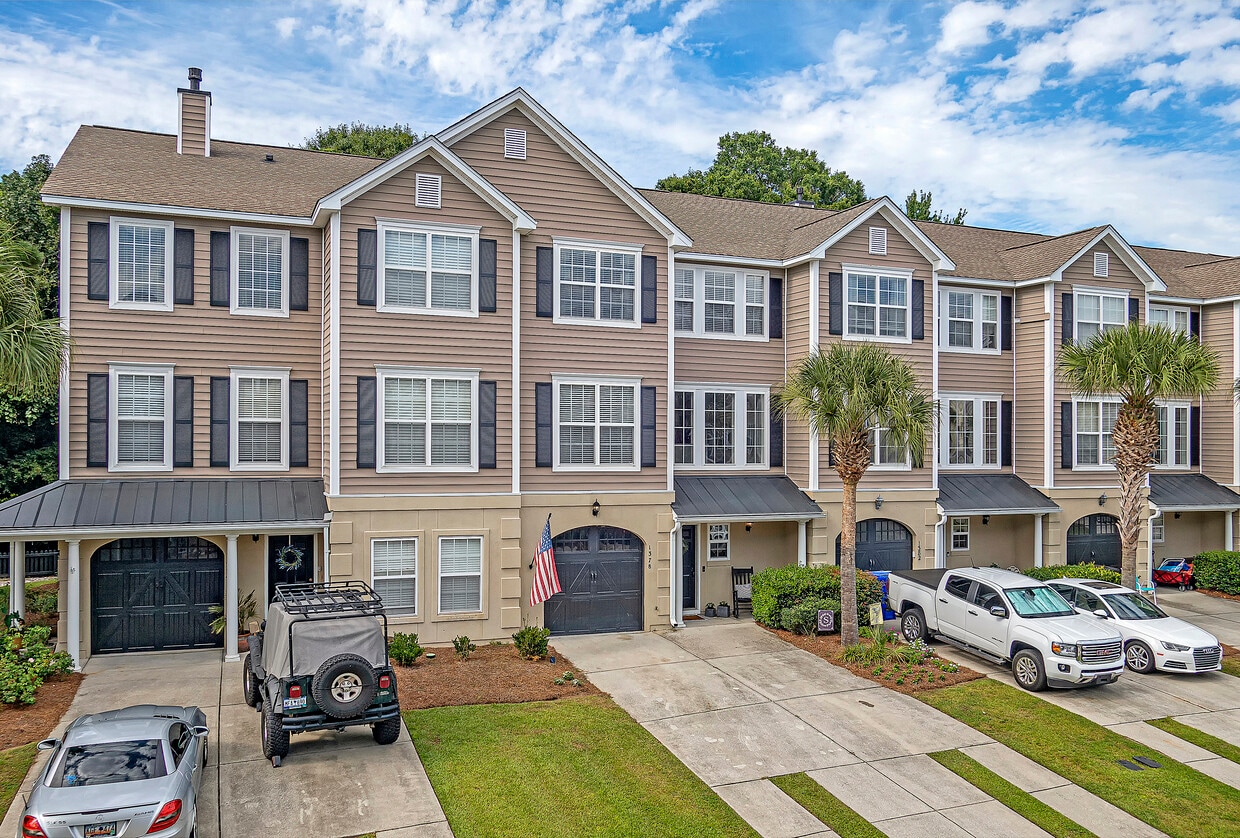 Foto principal - 1378 Hamlin Park Cir
