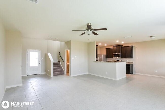 Building Photo - 6365 DAISY WAY, New Braunfels, TX 78132