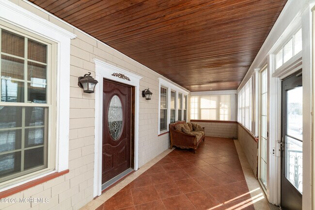 Foto del edificio - 684 Amboy Ave