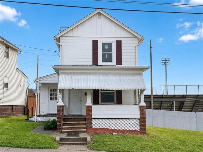 Foto del edificio - 312 Jackson Ave