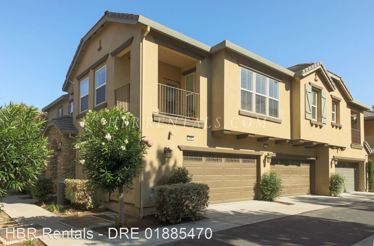 Primary Photo - 2 br, 2 bath House - 268 S. Yucatan Place