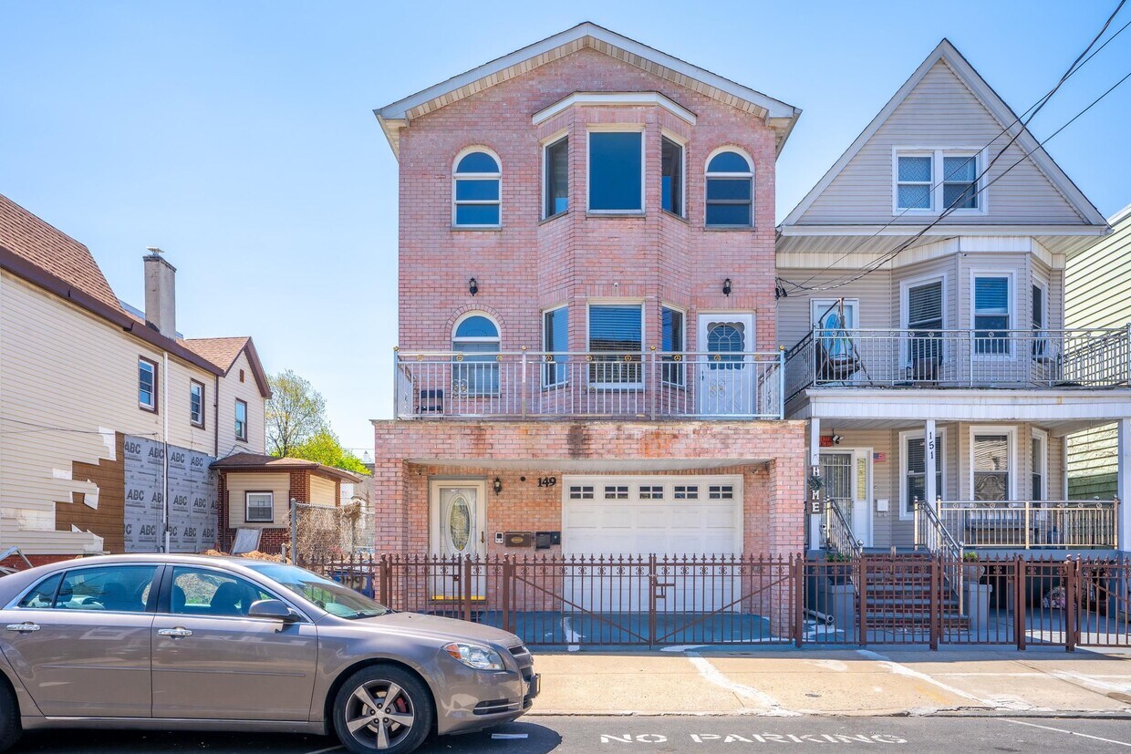 149 Clinton Ave, Jersey City, NJ 07304 Condo for Rent in Jersey City