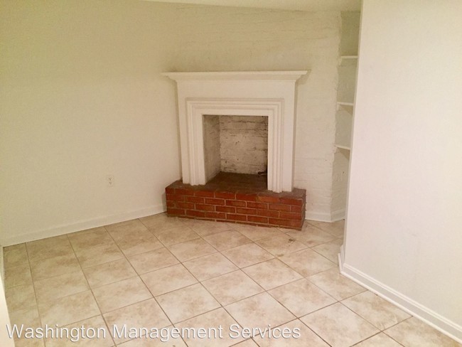 Foto del edificio - 1708 Lanier Pl NW