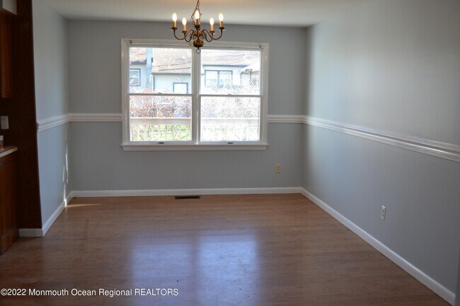 Building Photo - 456 Hulse Ave