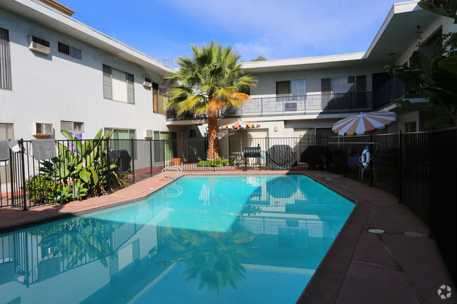 Building Photo - Markwell Gentry Apartments