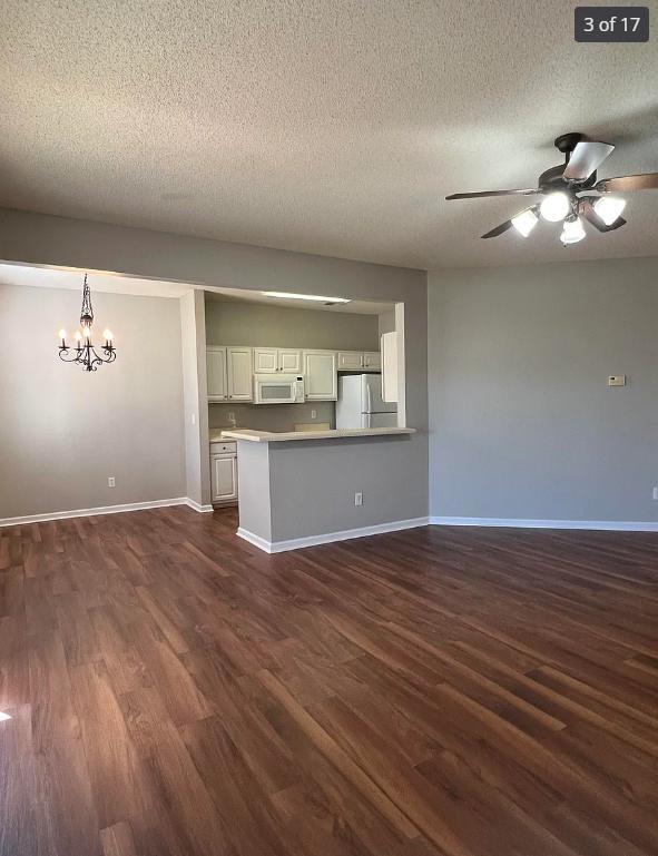 Building Photo - 128 Marshland Ln