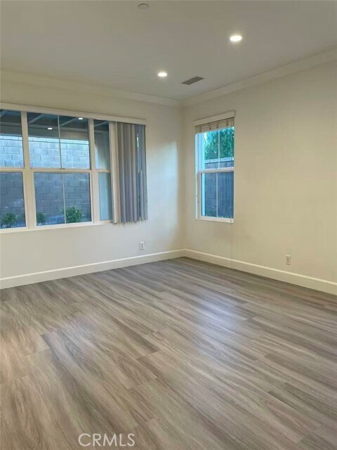 Foto del edificio - 128 Yuba