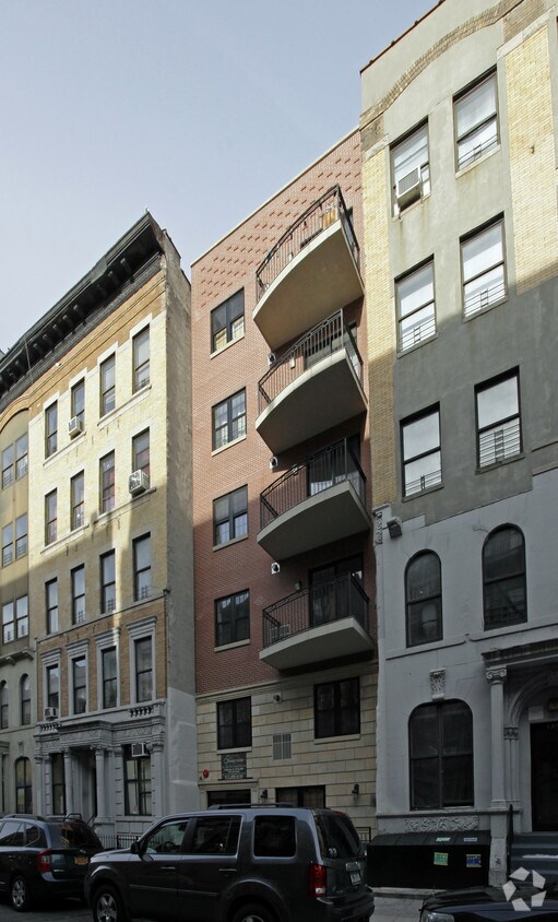 Primary Photo - 111 W 113th St