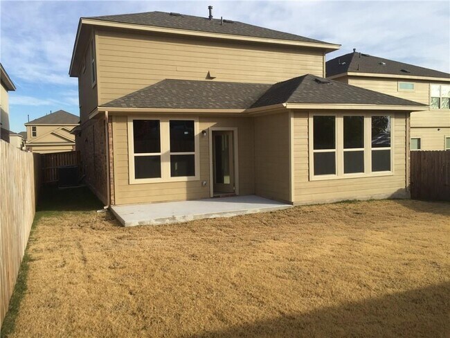 Building Photo - 1024 Chad Loop