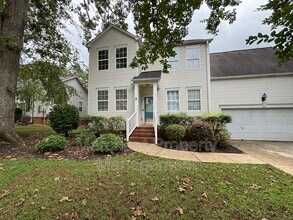 Building Photo - 110 Golden Crest Ct